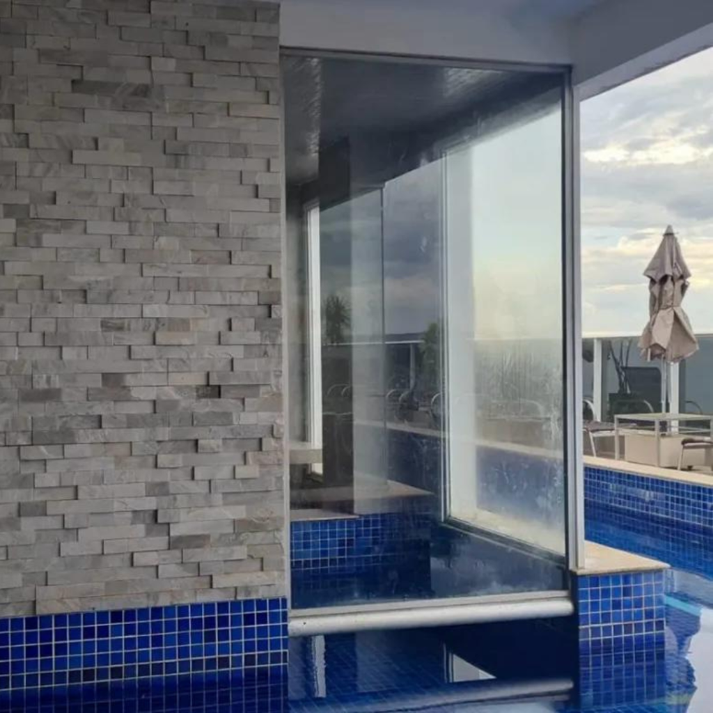 Vidros Temperados no lago norte - emage vidracaria